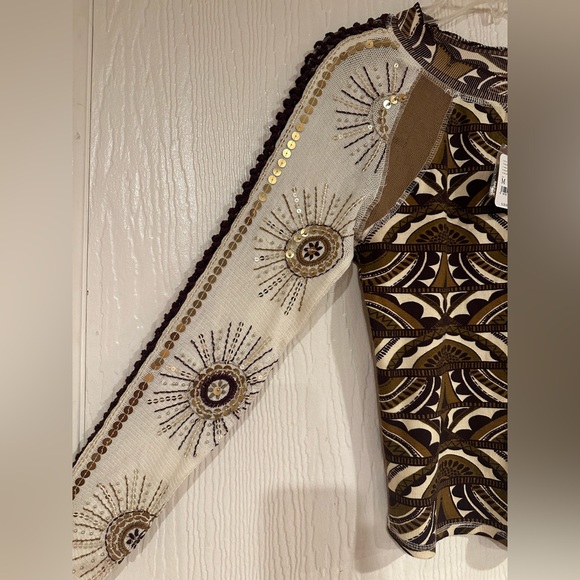 Free People Chase The Rays Embellished
Sequined Geometric Crochet Printed Top M - Picture 6 of 11